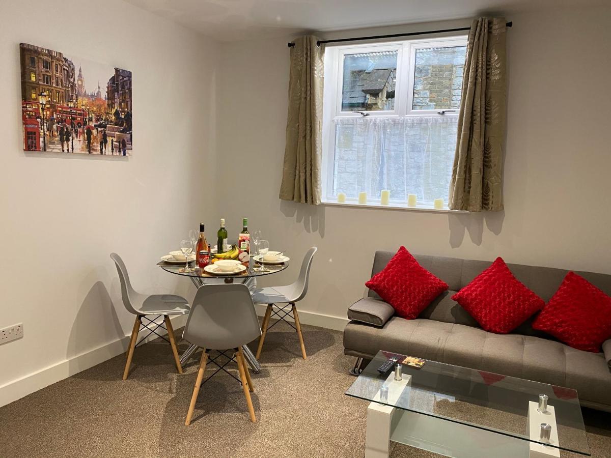Octagon 2 Apartment Plymouth